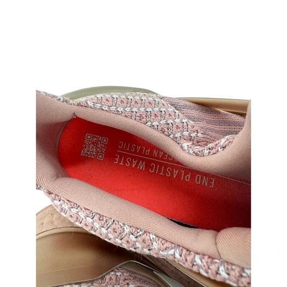 Adidas Ultraboost 5.0 DNA Women's Pink Running Shoes Size 8 Missing Laces - Picture 6 of 12